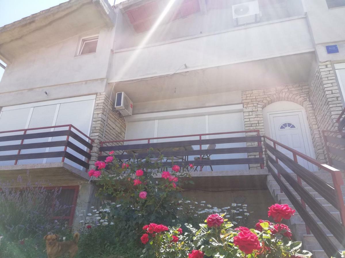 Apartmani Marija Pašman Dış mekan fotoğraf
